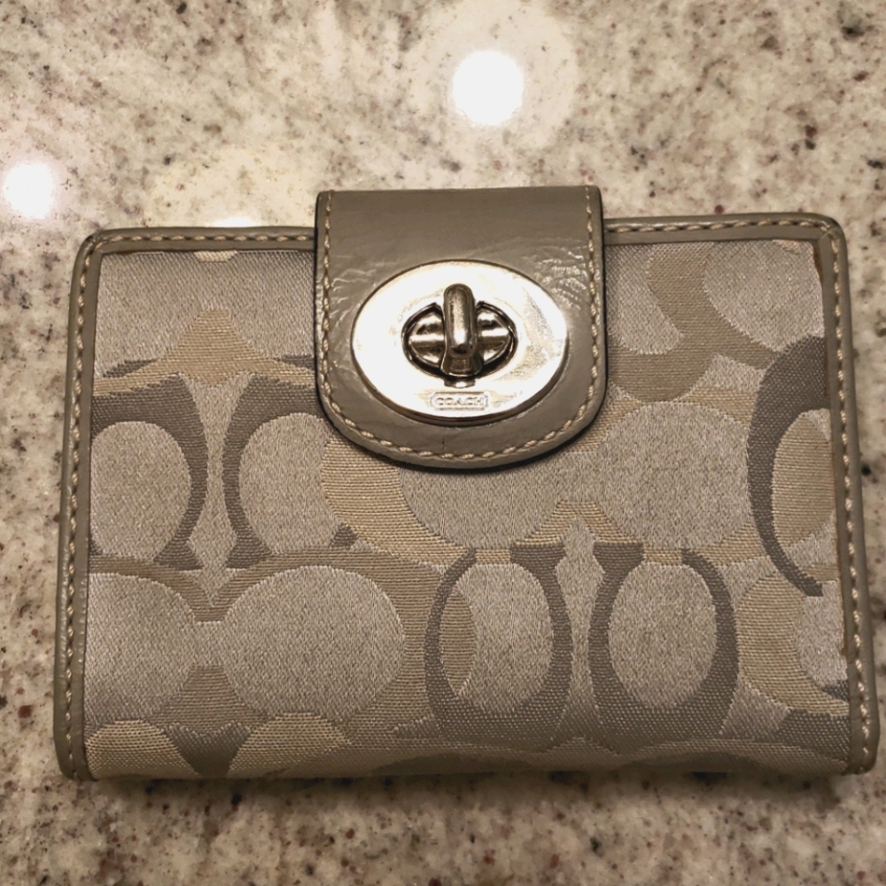 Coach wallet